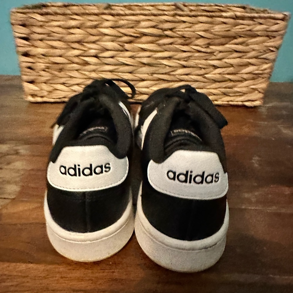 adidas Black and White Low-Top Sneakers - Picture 3 of 7